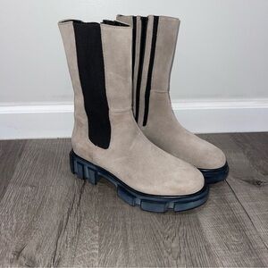 Free People Brooks Chelsea Boots 8 NEW